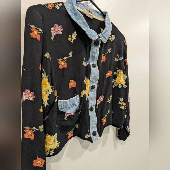 Vintage 90s Floral Rayon Blouse Denim Trim M - Picture 3 of 9